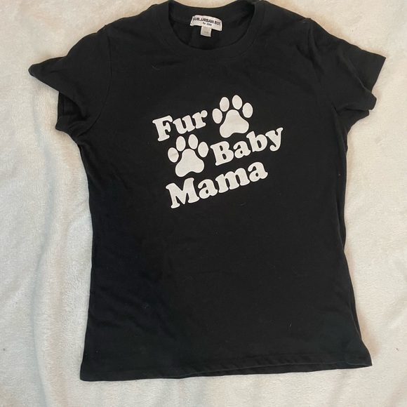"Fur Baby Mama" Graphic Tee - Picture 2 of 3